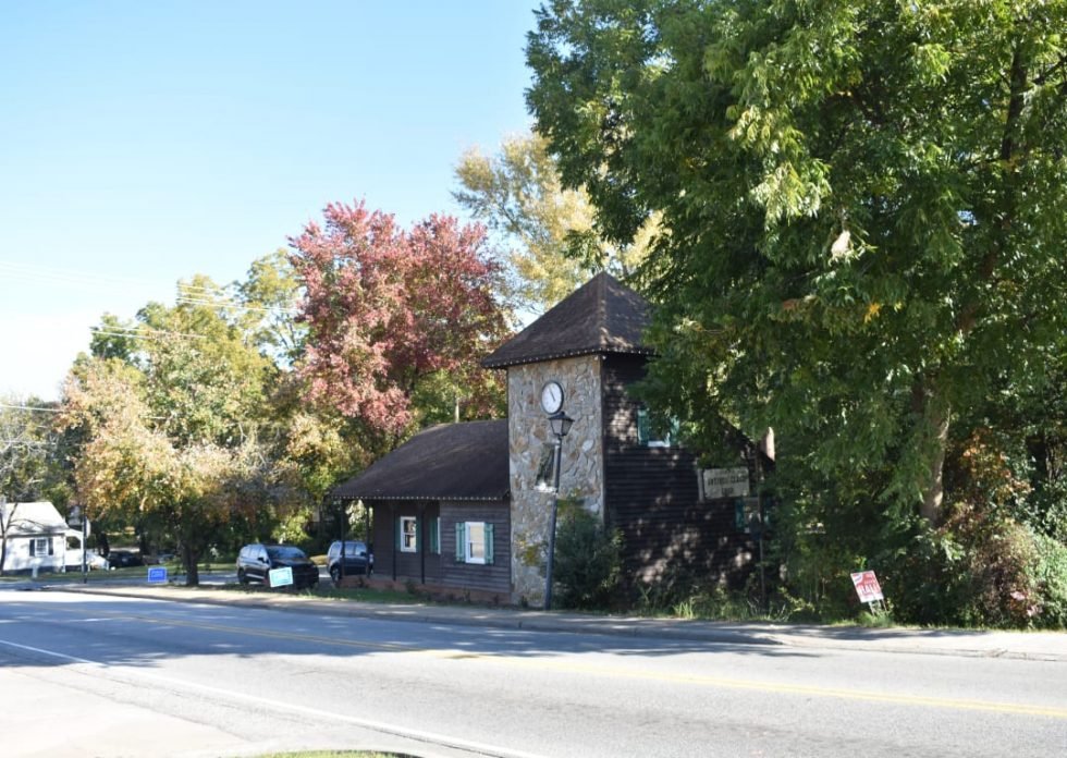 Antique Clock Shop in Waxhaw NC